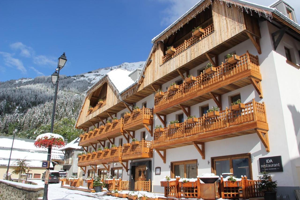 Hotel Le V De วูจานีย์ ภายนอก รูปภาพ